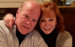 Reba McEntire Says 'It's Not Fun' as She and Beau Rex Linn Got COVID-19 Despite Being Vaccinated