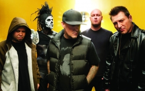 Limp Bizkit Tease New Music After Calling Off All 2021 Gigs