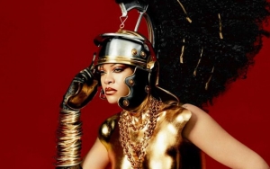 Rihanna Channels Medusa, Goes Naked for New Editorial 