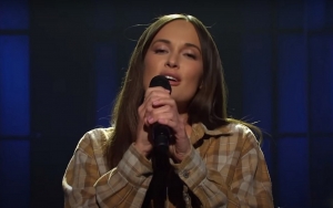 Kacey Musgraves' Rep Confirms She's Completely Naked on 'SNL'