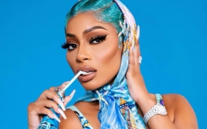Tommie Lee Slams Daughter for Wrecking Her Jaguar, Refuses to Be Called as 'Bad Parent' 
