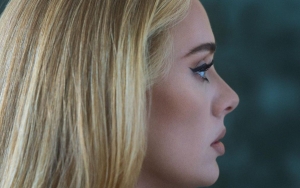 Adele's '30' Is Non-Mover at No. 1 on Billboard 200 After Six Weeks