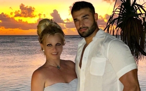Britney Spears Announces Pregnancy Days After Subtly Revealing She's Married to Sam Asghari