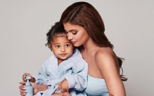 Kylie Jenner Treats Fans to Unseen Picture of Stormi Kissing Her Baby Bump