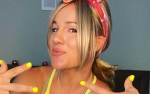Ex-UFC Star Felice Herrig Makes 'Ridiculous' Money Selling Feet Pics and Dirty Socks on OnlyFans