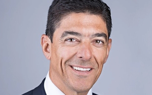 Bed Bath and Beyond CFO Jumps to His Death From Jenga Tower Amid Major Financial Hit