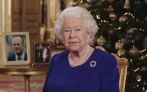 Royal Family Hold Vigil as Mourners Continue to File Past Queen Elizabeth's Coffin