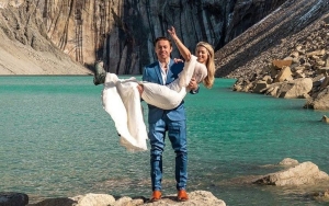 'The Bachelor' Alum Lesley Murphy Ties the Knot With Fiance Alex Kavanagh