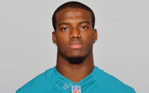 Former NFL Player Antonio Dennard, 32, Killed in Fatal Shooting Outside Pennsylvania Bar