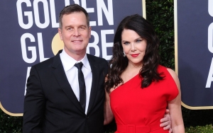 Lauren Graham Says She's in 'Better Place' After Splitting From Peter Krause 