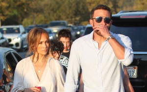 Jennifer Lopez Shows Ben Affleck's Close Bond With Her Twins on Thanksgiving Post