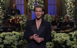 Austin Butler Sheds Tears When Honoring His Late Mother During 'SNL' Monologue