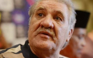 Former World Heavyweight Champ Gerrie Coetzee Passed Away After Losing Battle With Lung Cancer