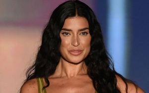 Nicole Williams English Shares First Family Pic With Newborn Daughter 
