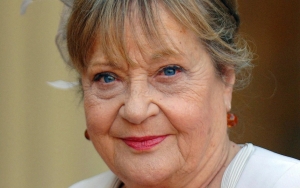 'The Queen' Actress Sylvia Syms Dies 'Peacefully' at 89