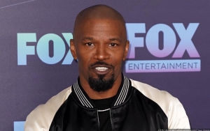 Jamie Foxx Seen Playing Golf Late at Night in Another Outing After Mystery Illness