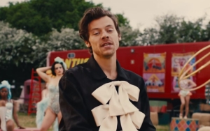 Harry Styles Plays Tricks in 'Daylight' Music Video