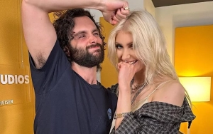 Penn Badgley Drives Fans Wild After Reuniting With 'Gossip Girl' Sister Taylor Momsen