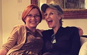 Jane Lynch Moves to Small Town With Her Wife to Get Away From 'Macabre' World