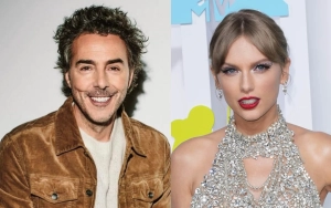Shawn Levy Gushes Over 'Role Model' Taylor Swift After Joining Her A-List Squad at NFL Game