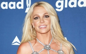 Britney Spears in a Rush to Go to Toilet When Pulled Over by Cops