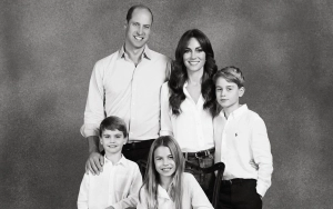 Photographer for Prince William and Kate Middleton's Christmas Card Ignores Viral Photoshop Fails