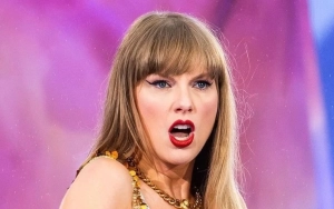 Video: Taylor Swift Showcases Her French to Help Fan at Concert