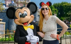 Lindsay Lohan Takes a Magical Day at Disneyland Amidst 'Freaky Friday 2' Filming