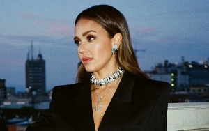 Jessica Alba Flaunts Toned Physique During Family Getaway in Mykonos