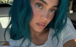 Kylie Jenner Revisits King Kylie Era With Teal Blue Hair