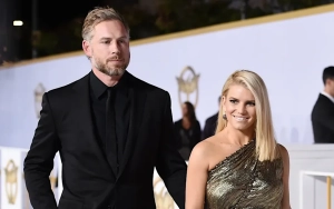 Jessica Simpson Flaunts Fit Physique in Low-Cut Dress Amid Eric Johnson Split Rumors