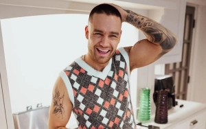 Mourning One Direction Fans Hold Candlelight Vigil Outside Argentina Hotel Following Liam Payne's Death
