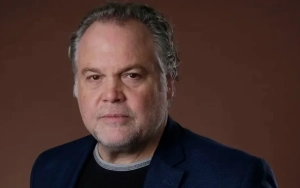 Vincent D'Onofrio Holding Hands with Younger Woman a Year After Divorce