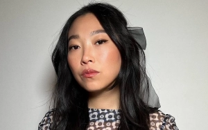 Awkwafina Mourns the Loss of Close Friend Regina Biondo