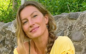 Gisele Bundchen Hiding Baby Bump With Large Bag Before Pregnancy News Broke Out
