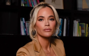 Teddi Mellencamp Still Wearing Wedding Ring in First Outing After Filing for Divorce