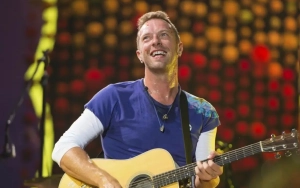 Coldplay's Chris Martin Falls Backward Through Trapdoor During Melbourne Show