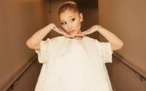 Ariana Grande Surprises Fan With Spontaneous Duet in Viral Encounter