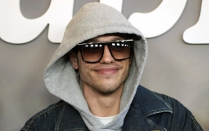Pete Davidson Seen Enjoying Autumnal Delights in NY After Rehab Rumors Are Debunked