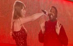 Taylor Swift's 'Eras Tour' Dancer Makes Her Laugh With 'Schitt's Creek' Joke Onstage