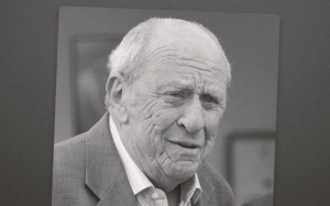 Larry Auerbach, Former WMA Agent and USC Film School Dean, Dies at 95