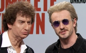 'SNL' Spoofs Timothee Chalamet and Bob Dylan Biopic Red Carpet Premiere