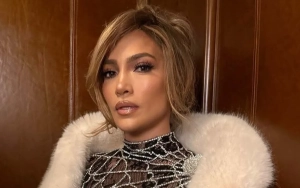 Jennifer Lopez Gets Teary Eyes After Getting Standing Ovation for 'Kiss of the Spider Woman' at Sund