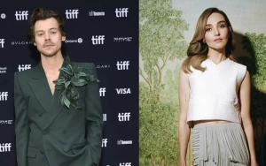 Harry Styles 'Devastated' by Chloe Fineman's Attempt at Impersonating Him on 'SNL'