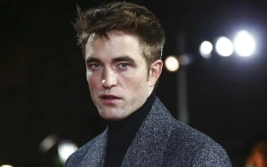 Robert Pattinson Shares Reaction to Being Mobbed by Male Fans: 'It's Quite Strange'
