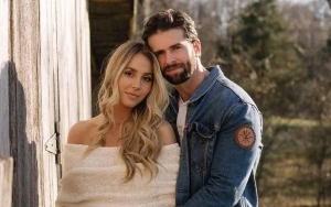 'Bachelorette' Alum Jed Wyatt Expecting First Baby With Wife Ellen Decker 