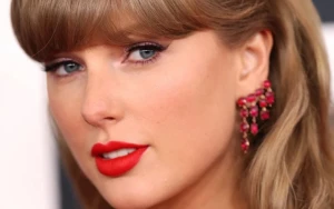 Taylor Swift Gifts Friends Homemade Sourdough with Punny Labels