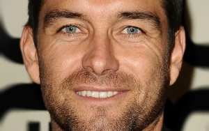 Antony Starr Swaps Superhero Life for Surfing in New Series