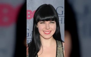 Alexis Krauss Explains Why Sleigh Bells Can’t Boycott Major Music Firms