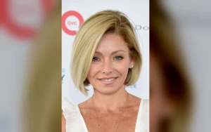 Kelly Ripa Trends Amid Talk Show Future Speculation